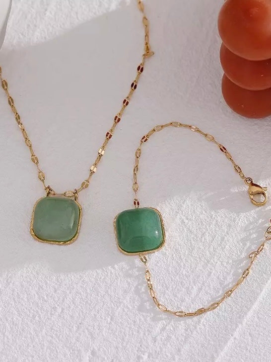 Ambhar necklace