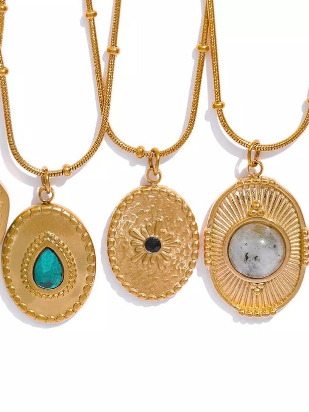 Allaniz necklace