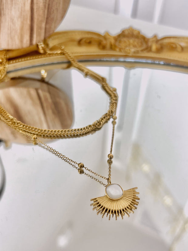Aritssia necklace
