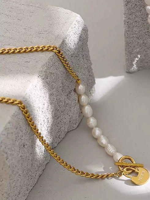 Believe lock necklace