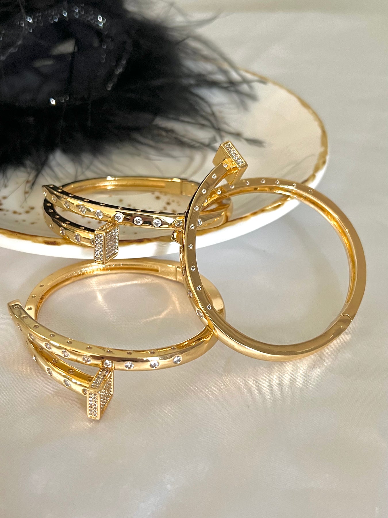 Itan 2025 bangles design