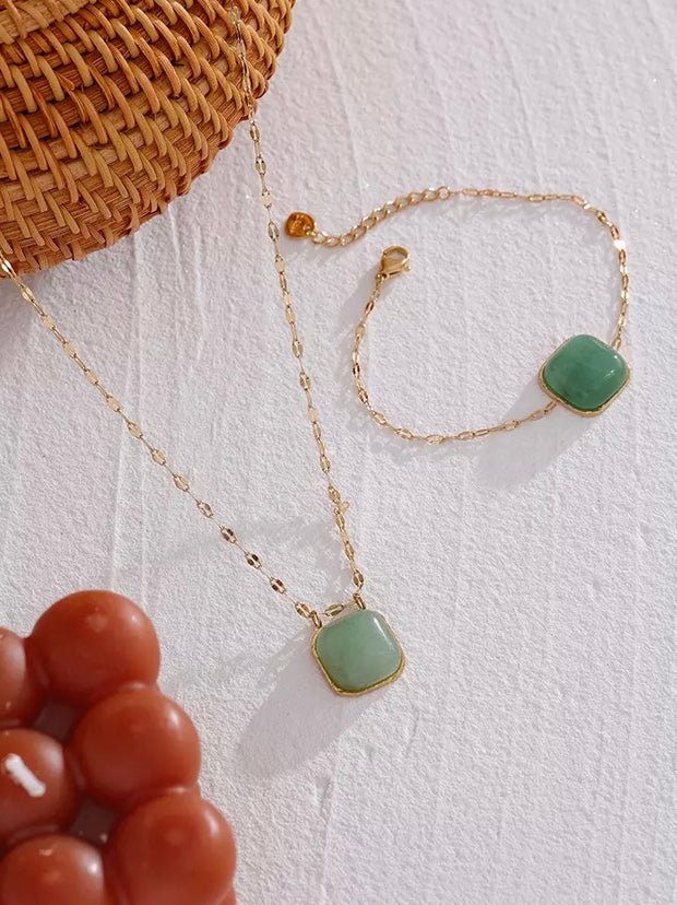 Ambhar necklace