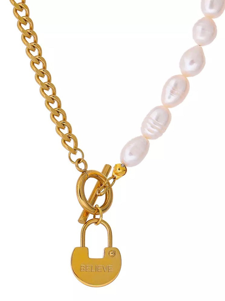 Believe lock necklace